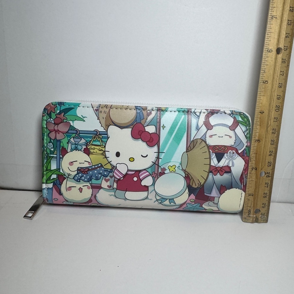 Colorful Hello Kitty Wallet - Picture 3 of 9
